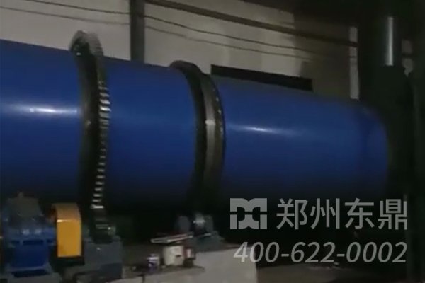 湖北污泥烘干機(jī)設(shè)備投產(chǎn)運(yùn)行現(xiàn)場(chǎng)